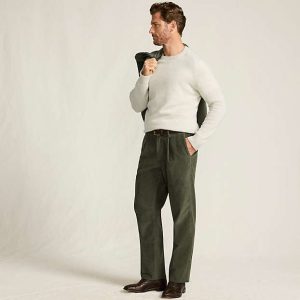 Men's Corduroy Comfort Waist Classic Fit Pleated Front Pant